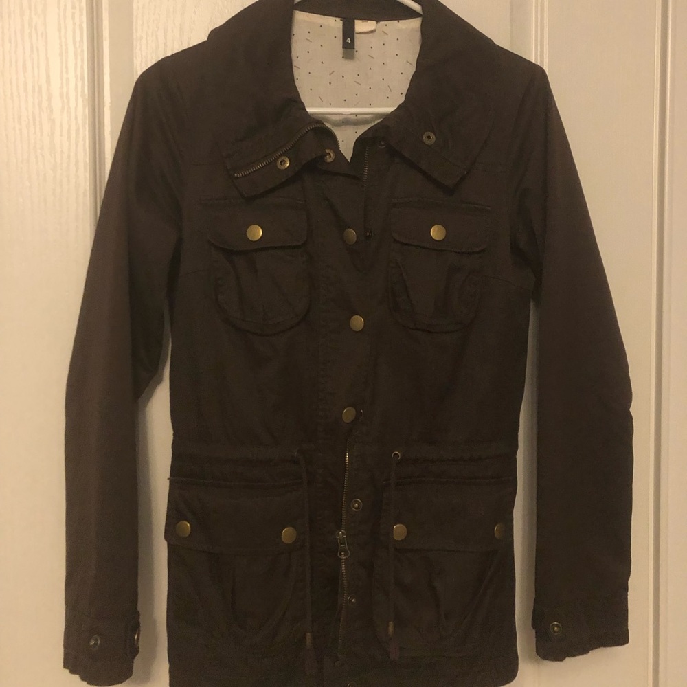 H&M utility jacket, brown with bronze button/zipper detail. Size 4.